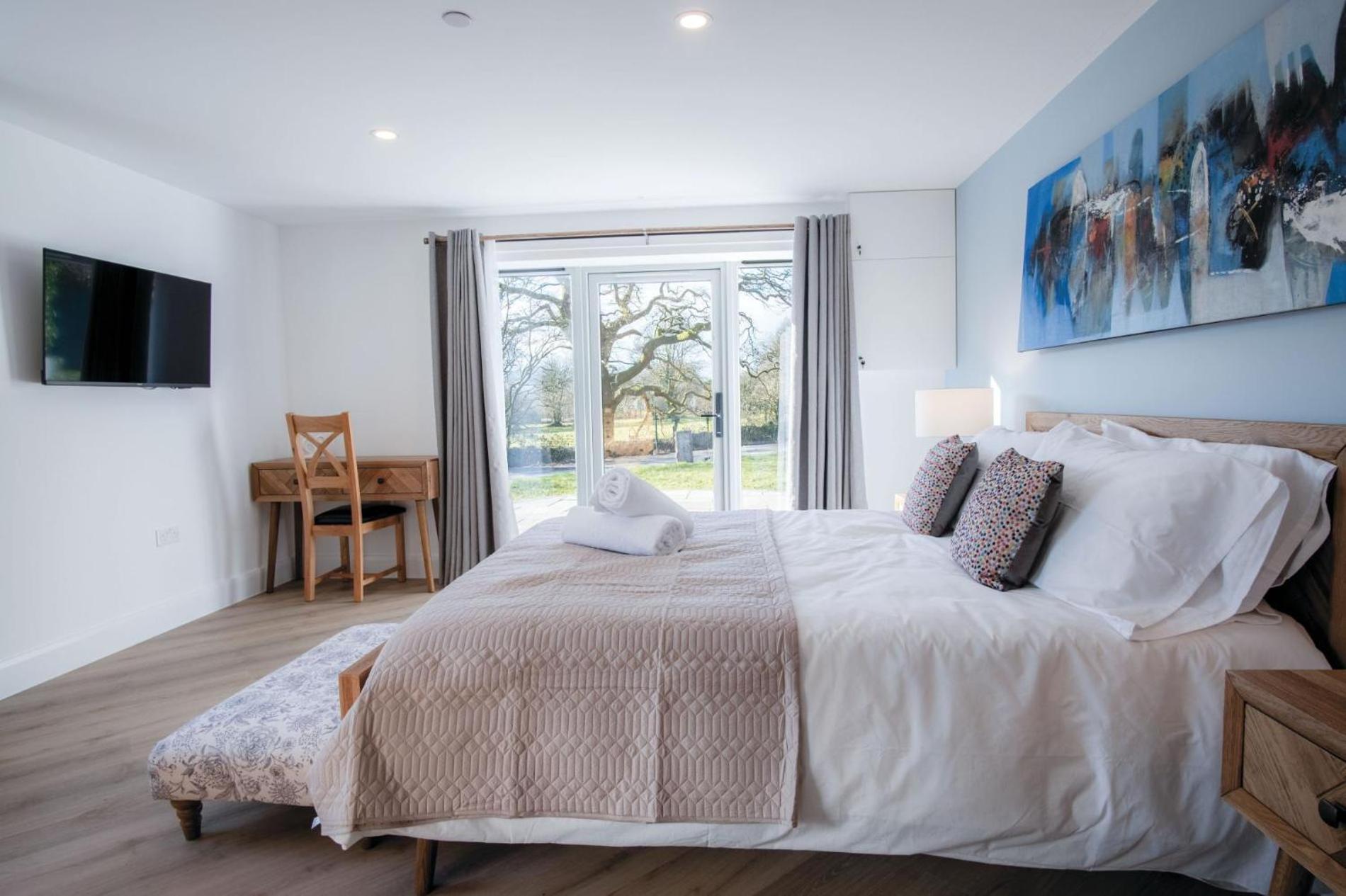 Suite 9 - Sleeping Giant Hotel - Pen Y Cae Inn Brecon Eksteriør bilde